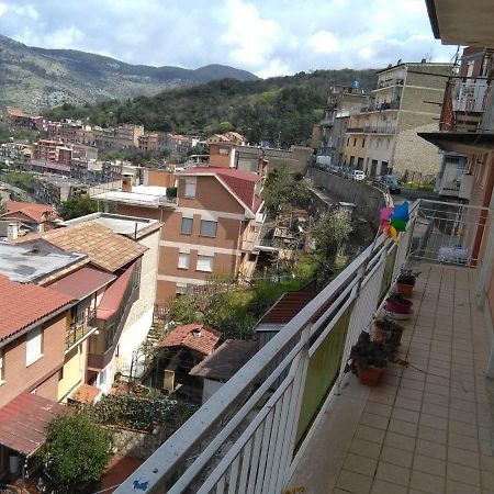 Appartamento Di Giuseppe Sonnino 外观 照片