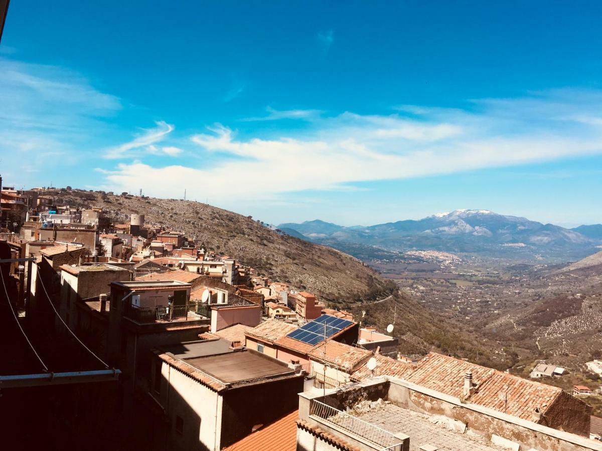 Appartamento Di Giuseppe Sonnino 外观 照片